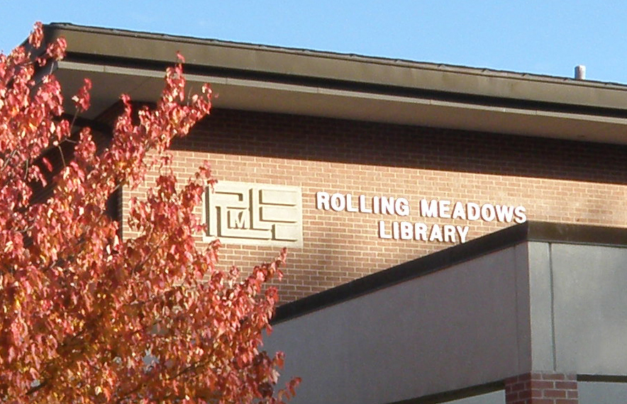 Close up of the front of the Rolling Meadows Library